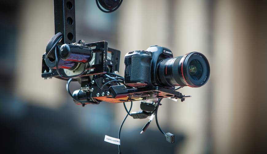 科技赋能生活：澜沧产品视频拍摄开启智能新时代