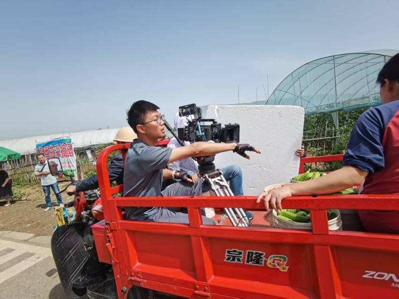 电商爆款背后的推手：澜沧产品视频拍摄公司精准捕捉卖点痛点